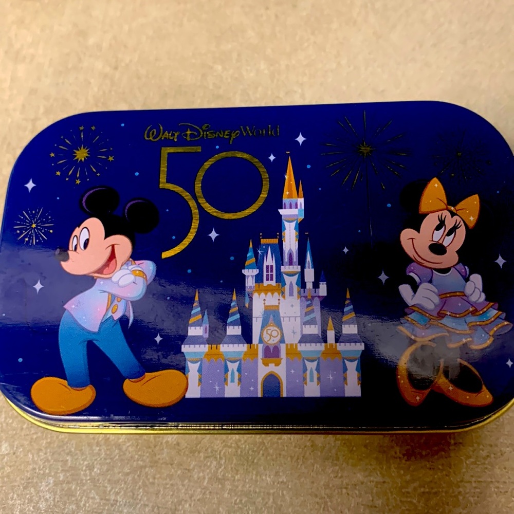 Disney tin